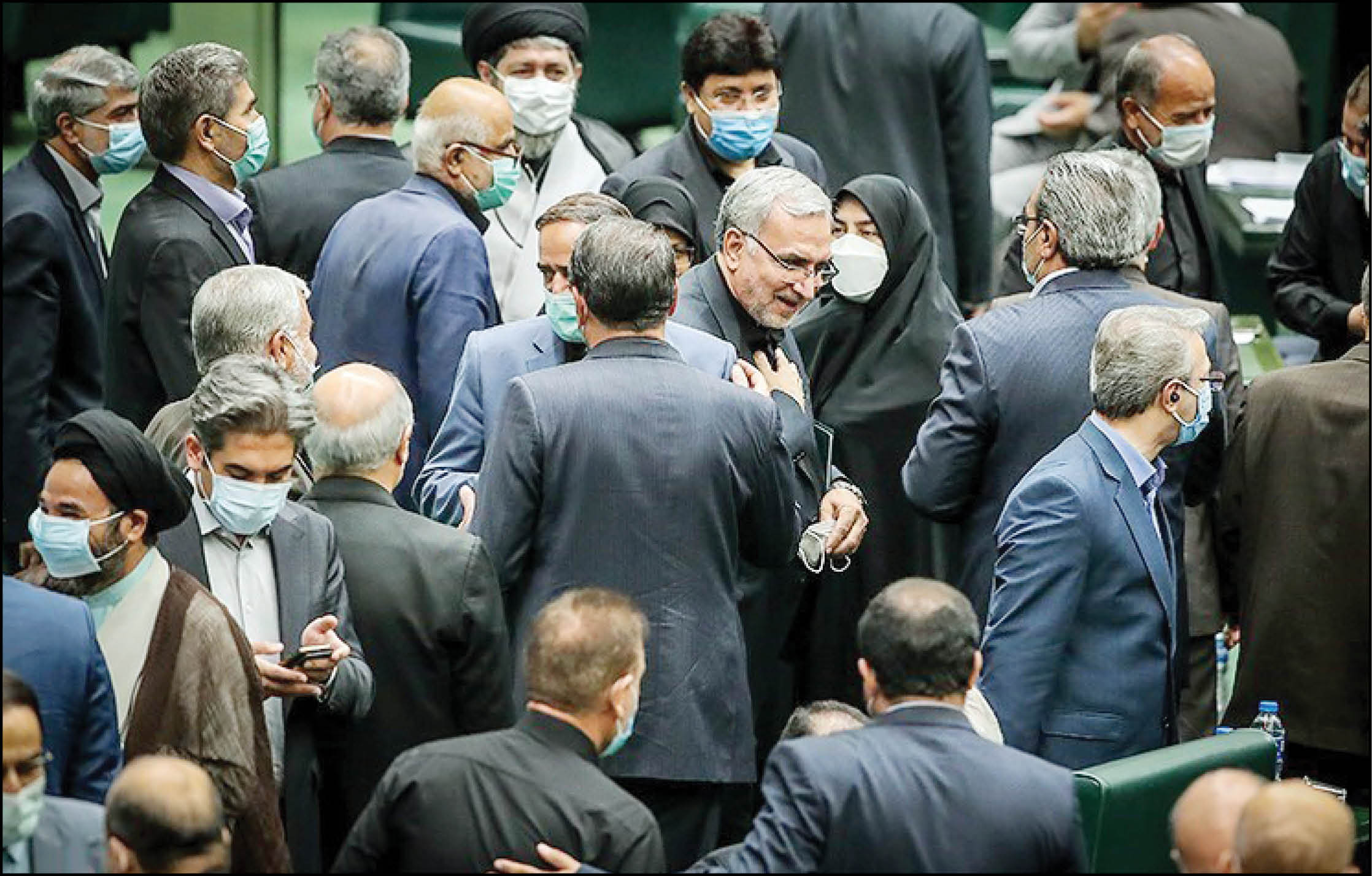 جدال موافقان و مخالفان برسرتخصص و تجربه