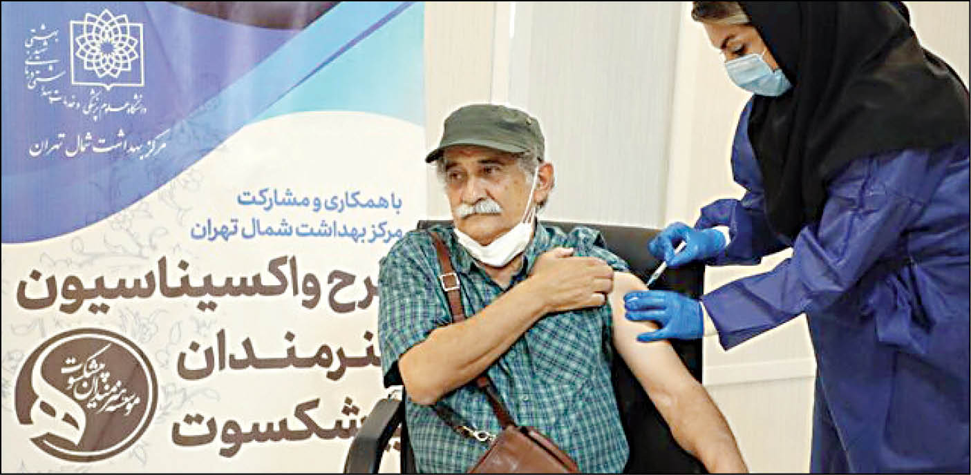 با توجه به نامهنگاریها و وعدههای داده شده، واکسیناسیون هنرمندان انجام میشود؟