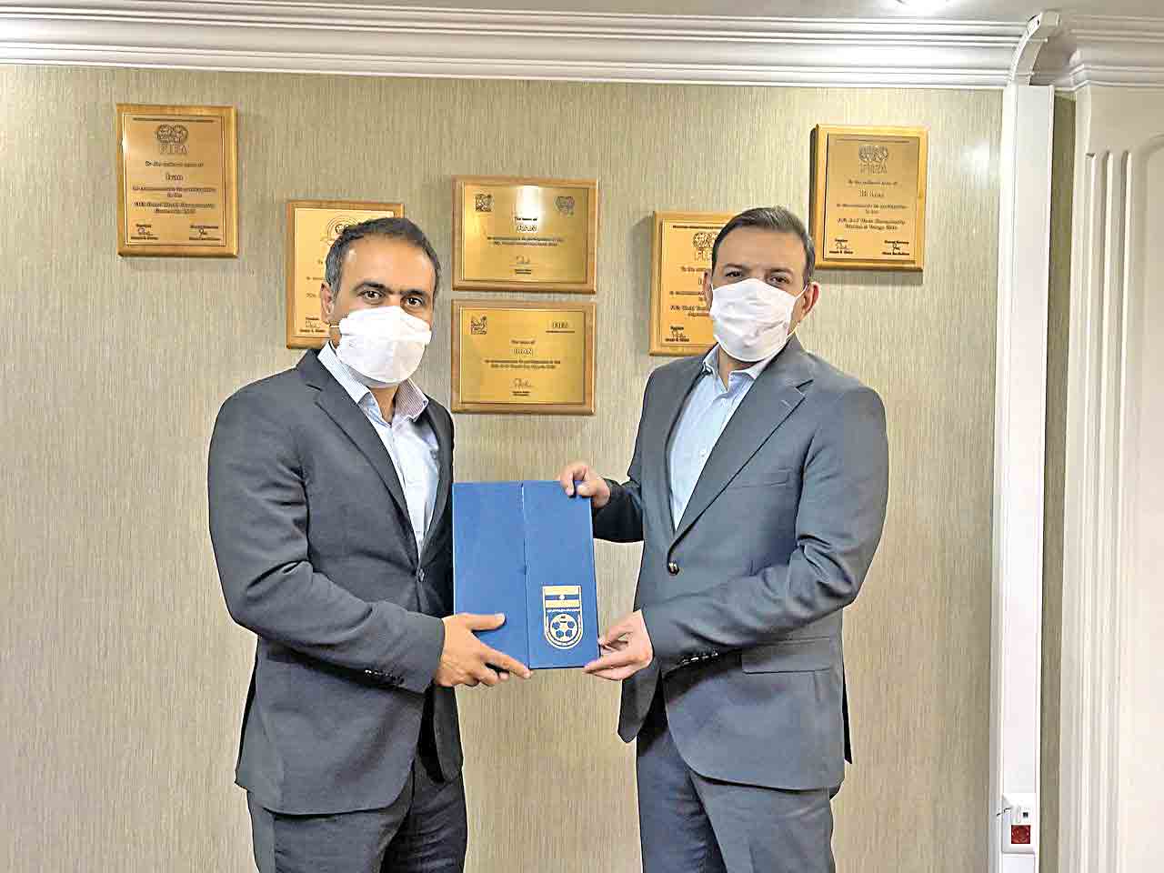 با مهدوی‌کیا تا پاریس