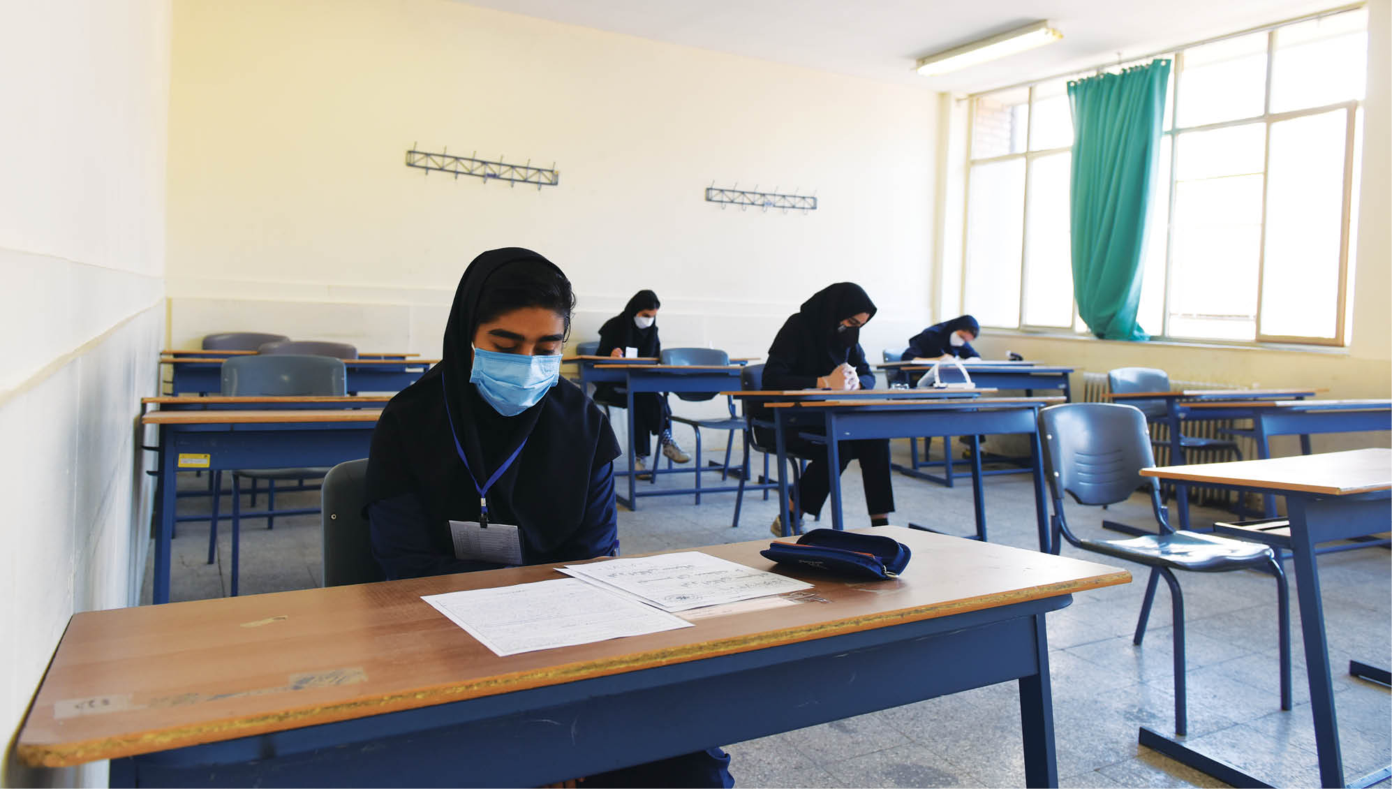 بُوَد آیا که در ِمدرسه را بگشایند؟