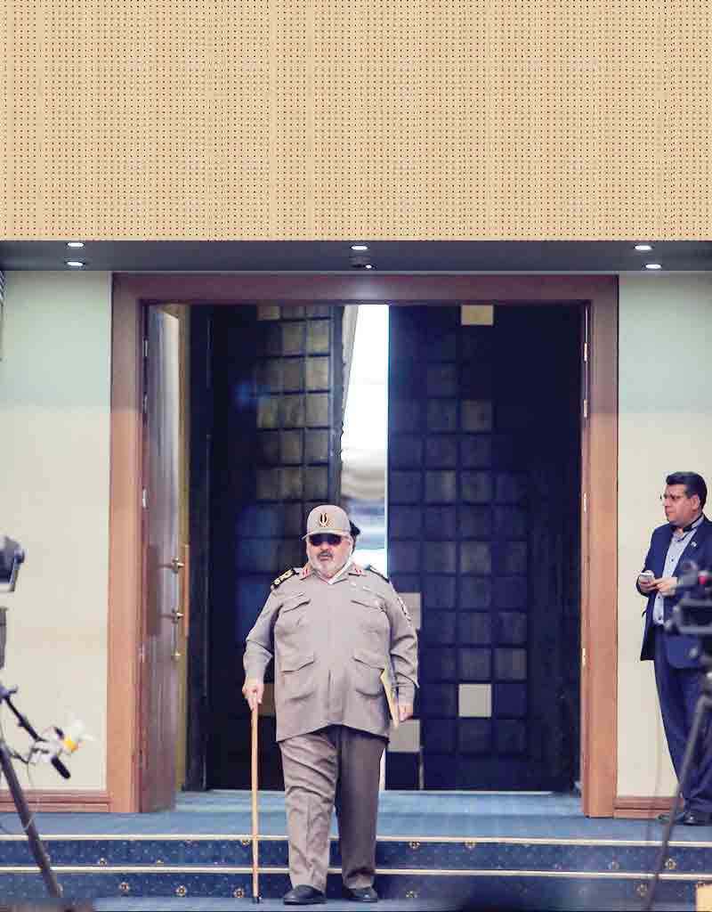 فرمانده معتمد