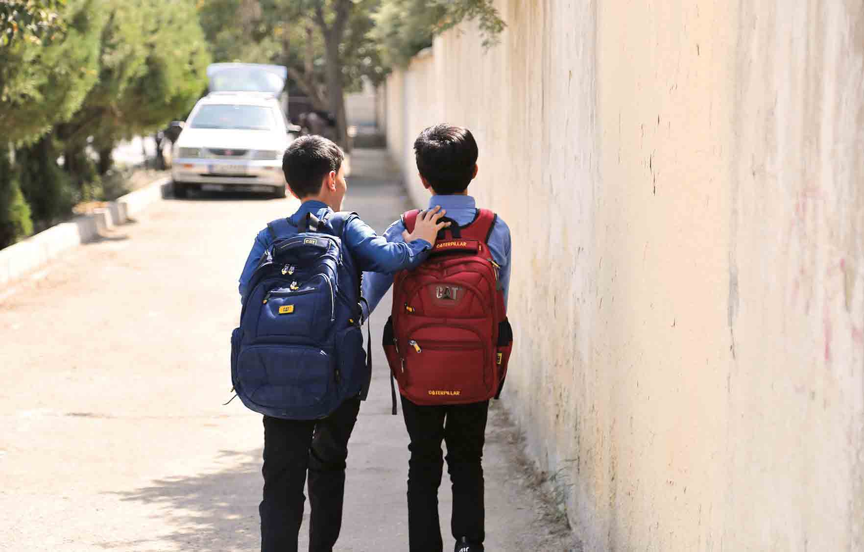 اما و اگرهای نشستن پشت‌میز مدرسه