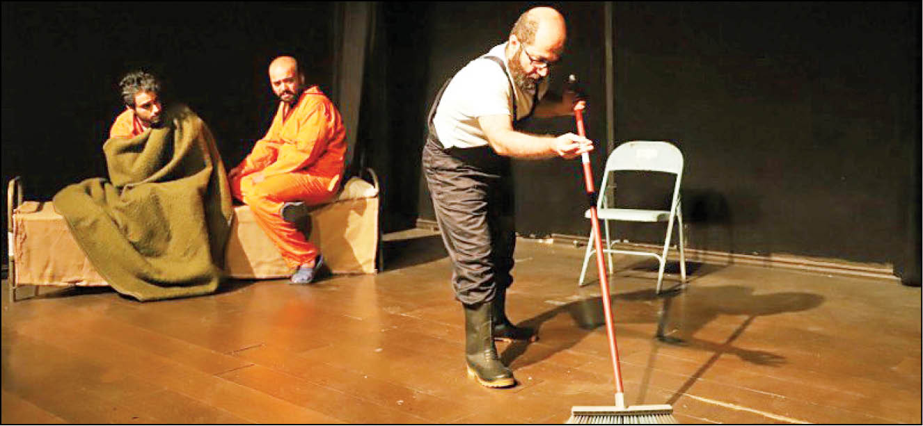 حالا نوبت تماشاگران است