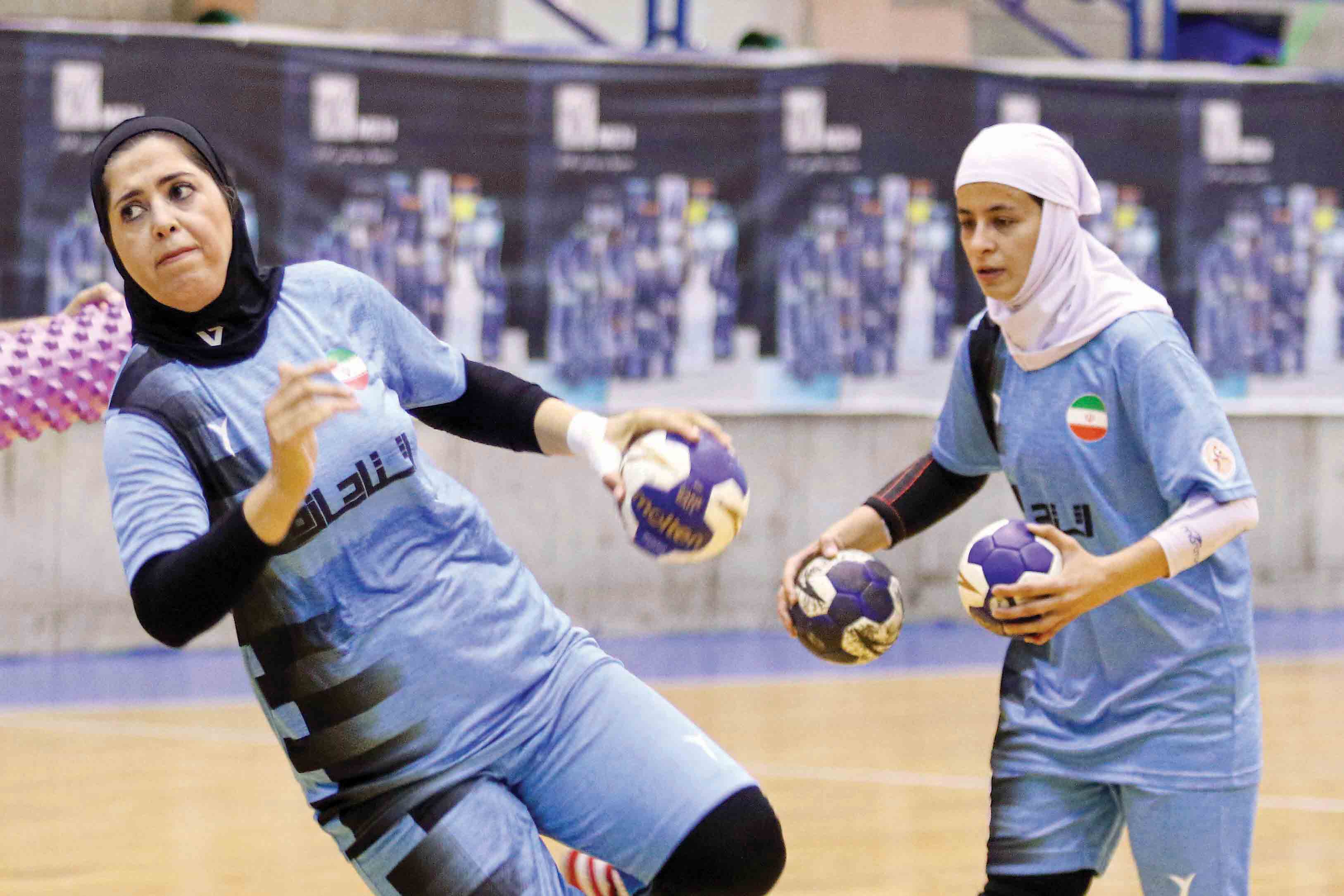 در زمین به حسابشان رسیدیم