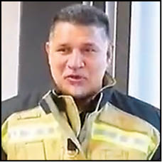 علی دایی آتش‌نشان شد