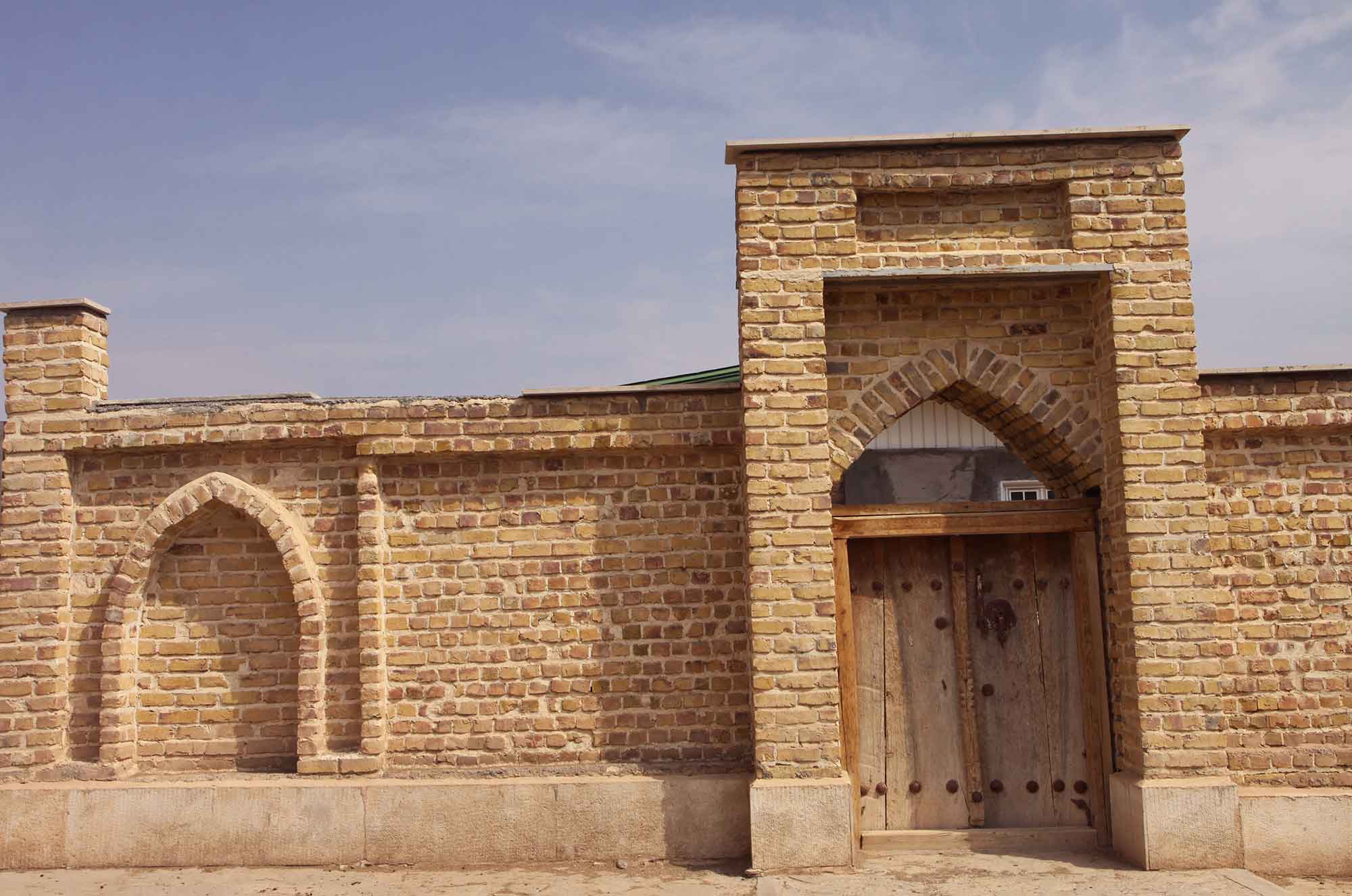 سایه سنگین بافت فرسوده بر تاریخ زنجان