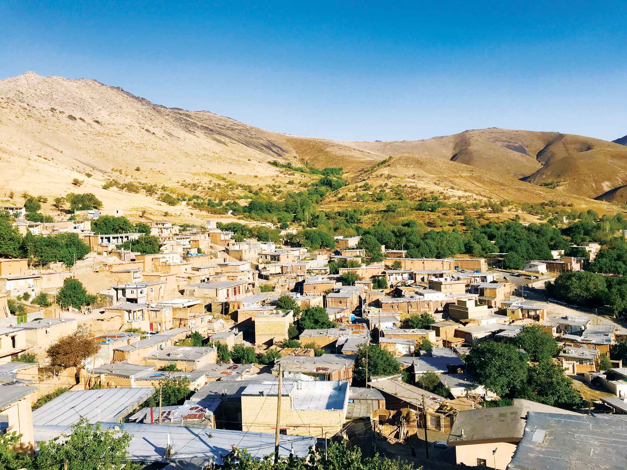 ماسوله‌ای در پای الوند