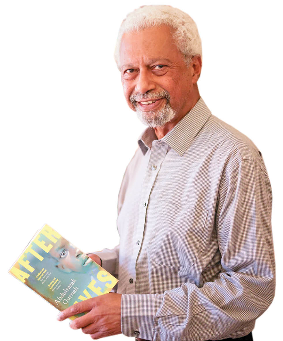 نوشتن برایم از فقر و غربت می‌آید