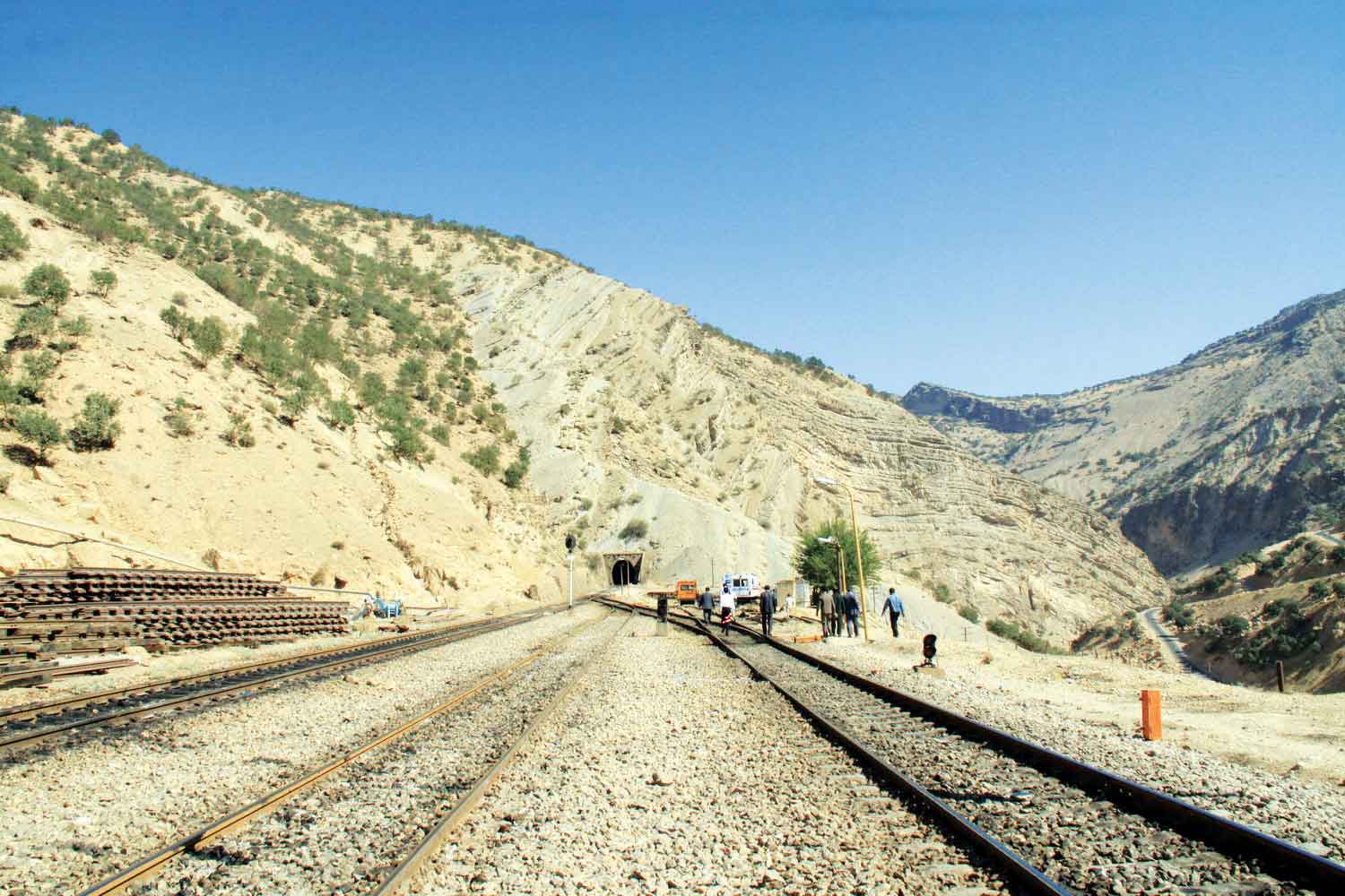 راه‌آهن  بالاخره به سنندج رسید