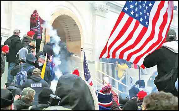 روایت خشونت و جنون