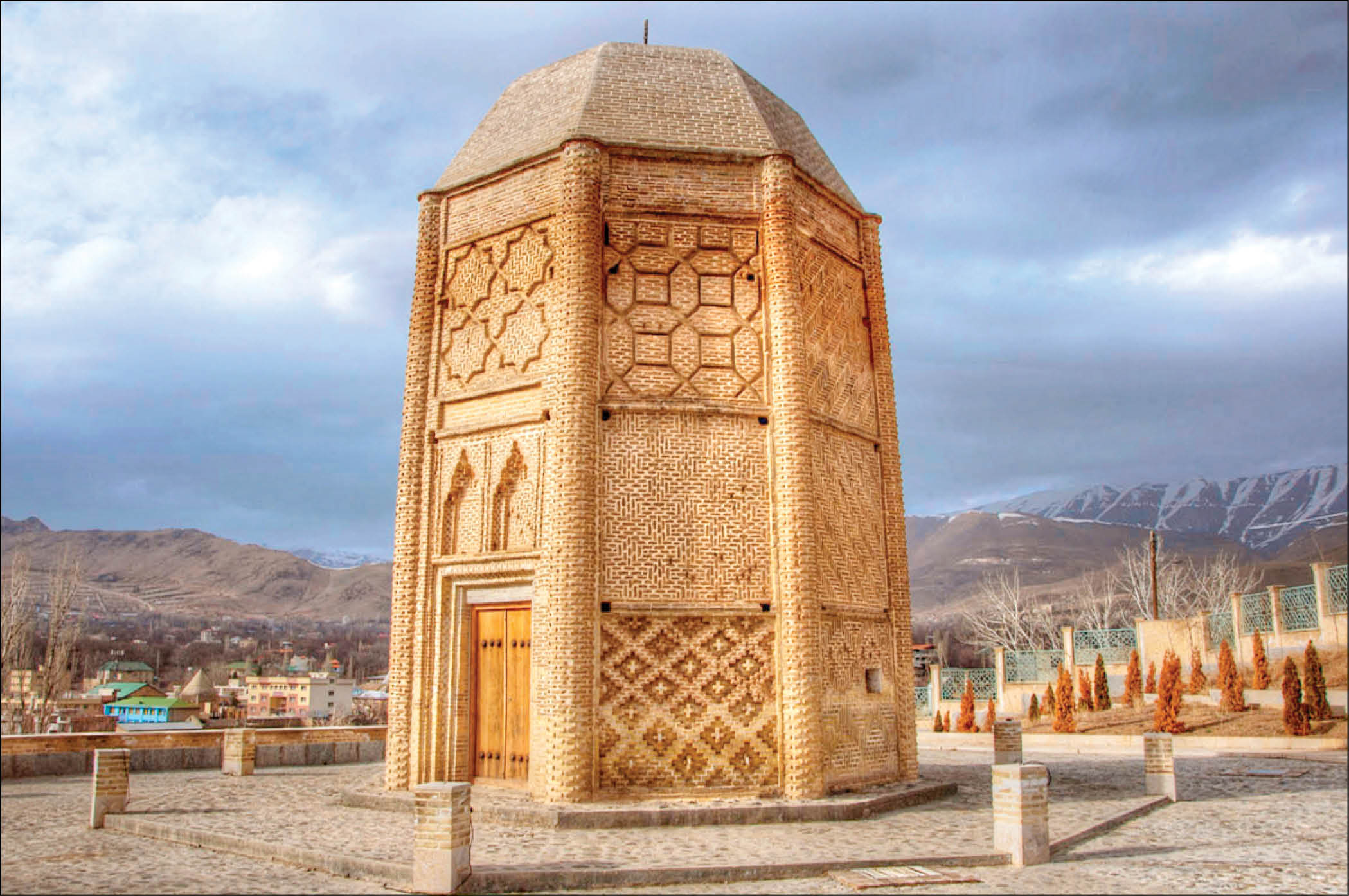 یادمان امیرِ عادل