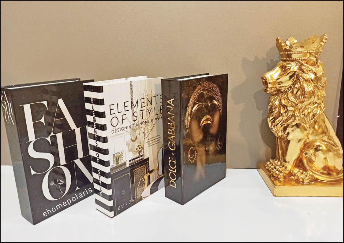 بررسی یک پدیده عجیب اجتماعی- فرهنگی در حوزه کتاب