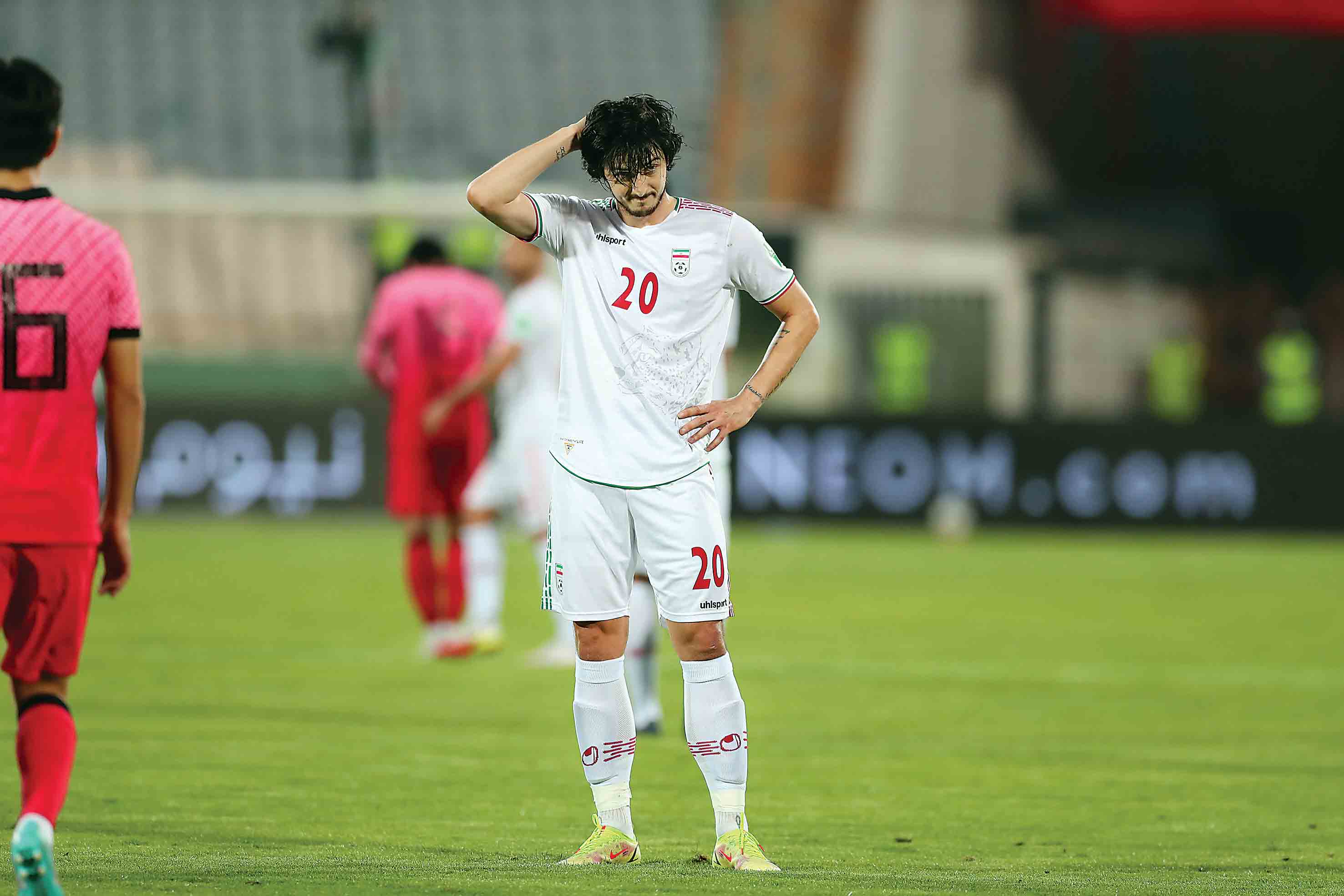 همه منتظر سردار