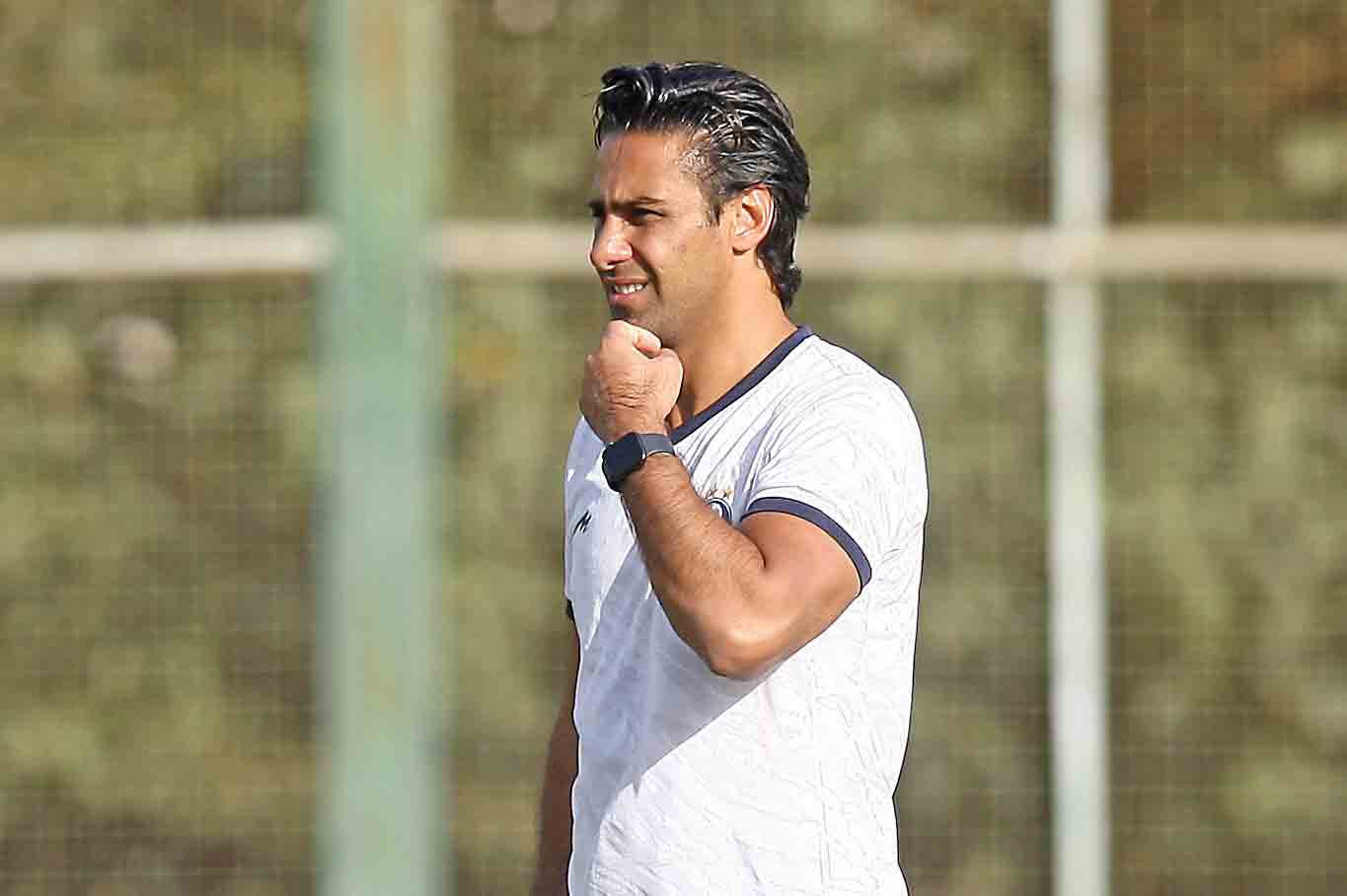 اولین آزمون سخت فرهاد