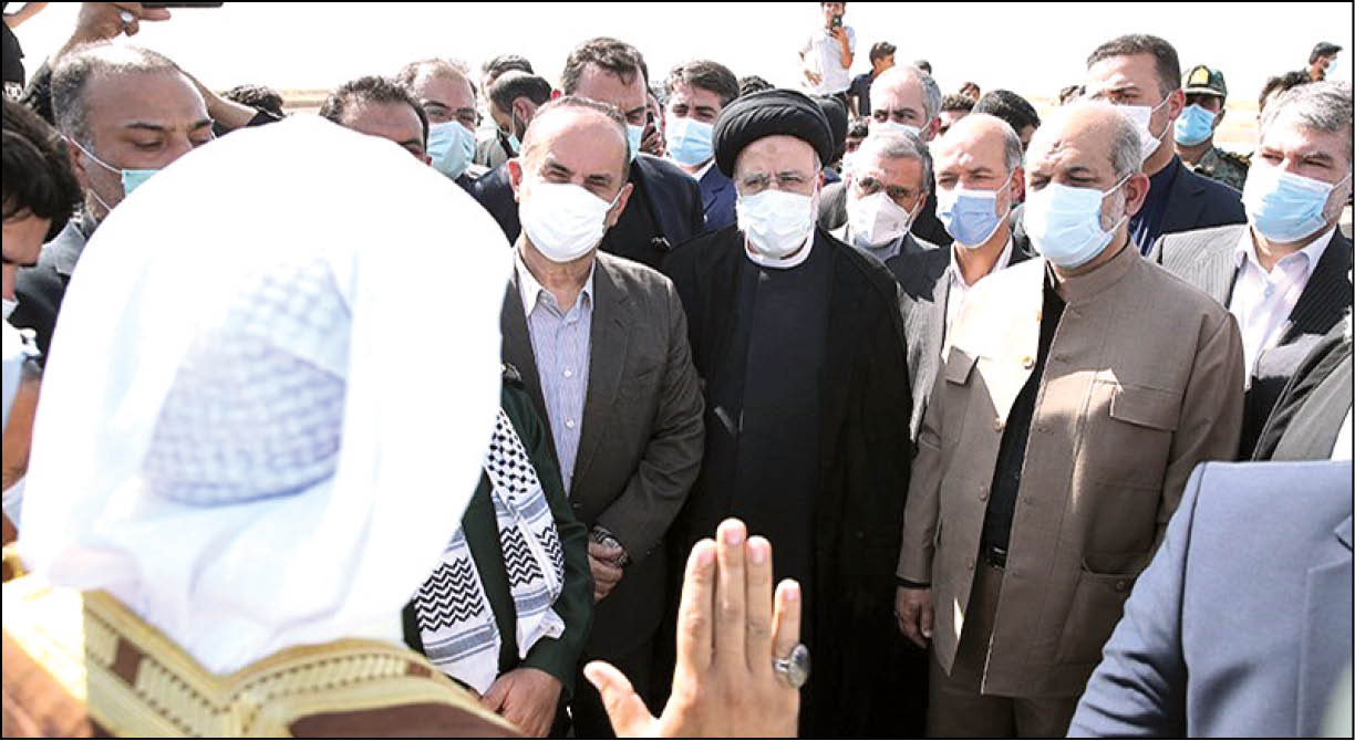 ماه قهرمانان