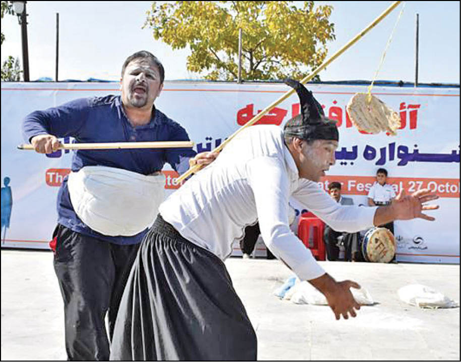 مریوان؛ خانه همیشگی تئاتر خیابانی
