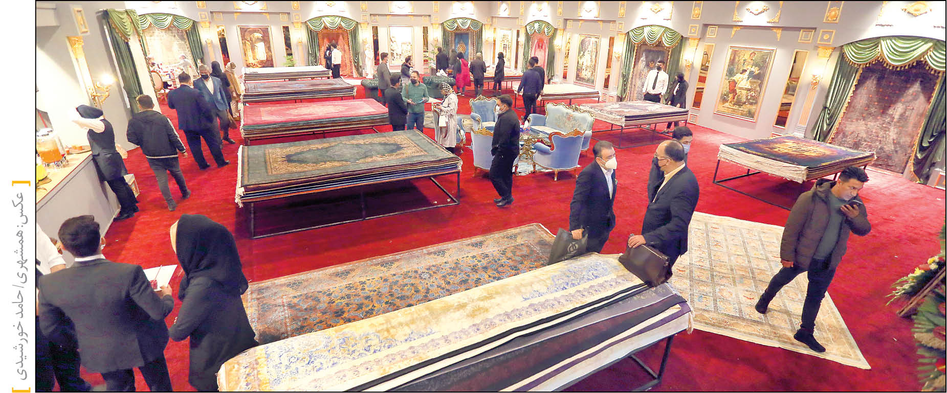 فرش ماشینی در میدان رقابت