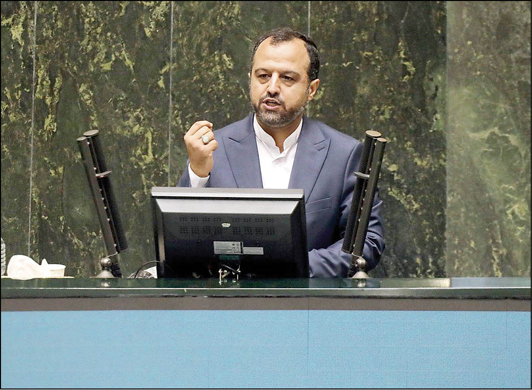 مجلس خواستار اصلاح سیاست‌های اقتصادی با هدف حمایت از بورس شد