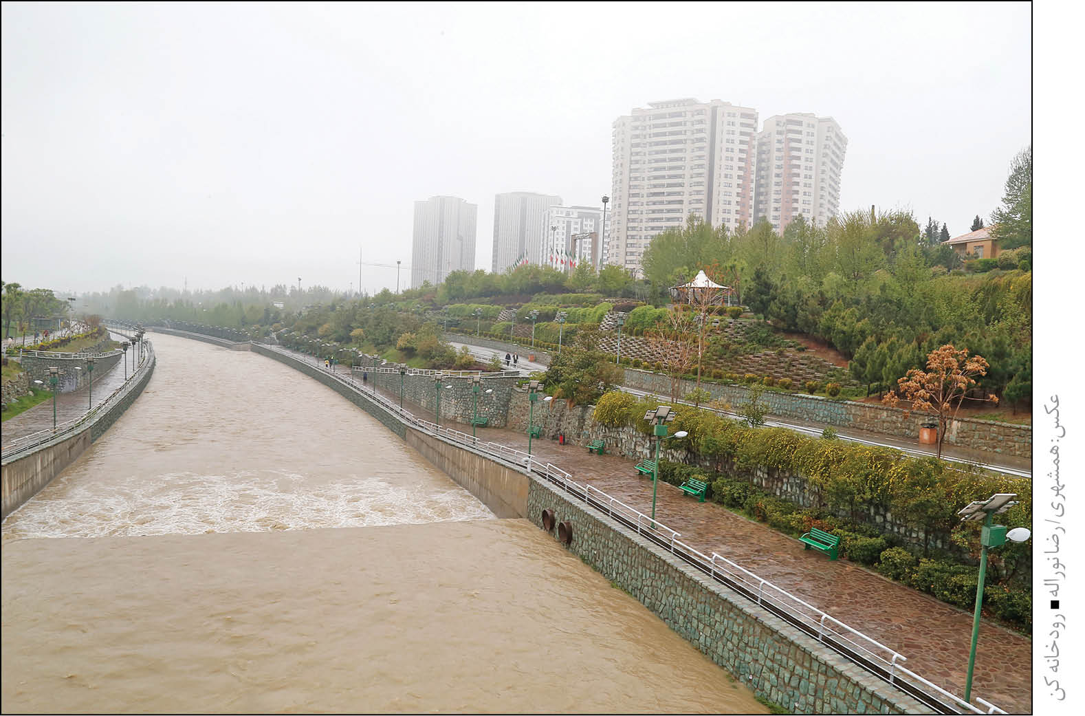 هدایت سیل به منابع زیرزمینی آب