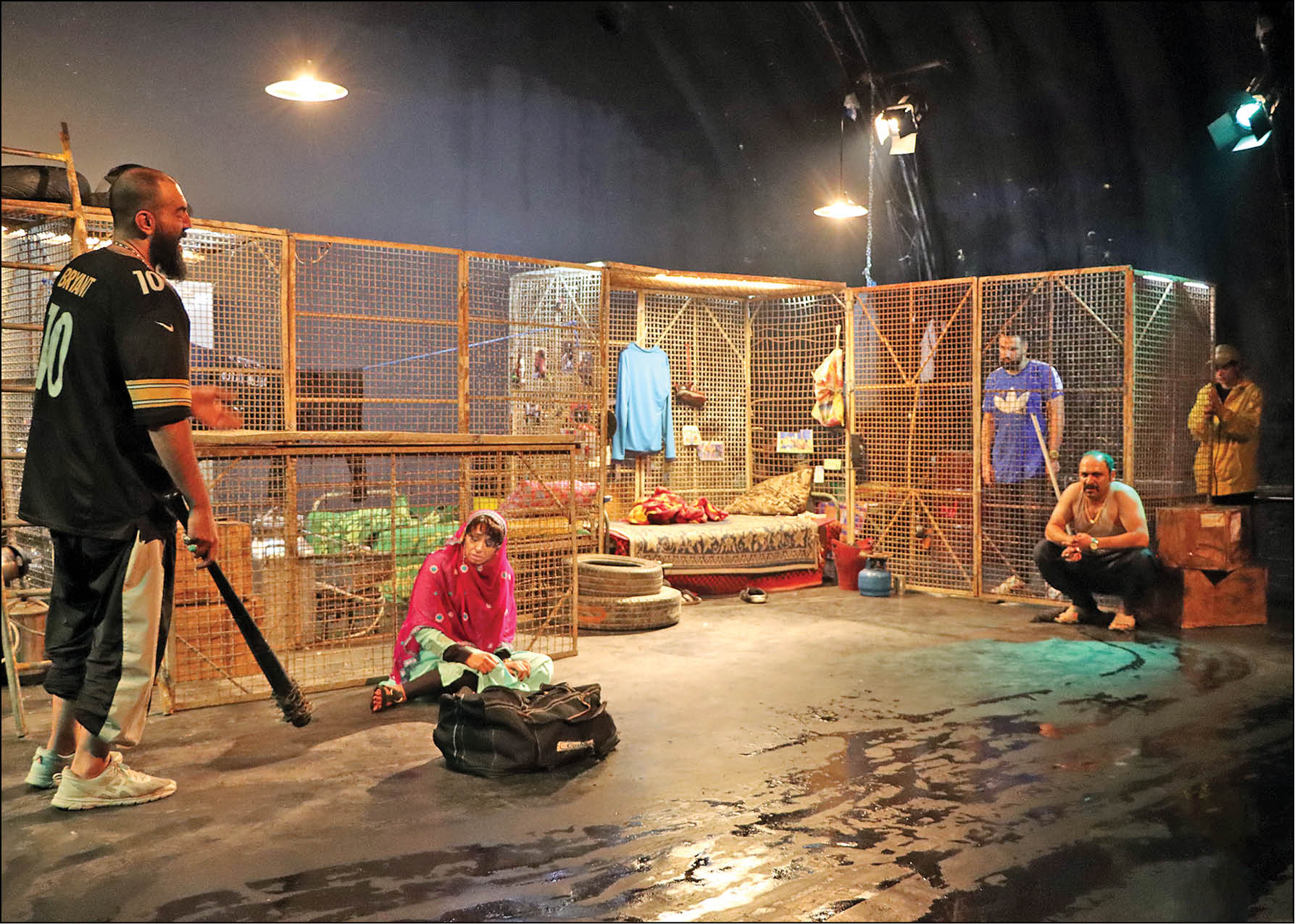 خون در رگ‌های صحنه