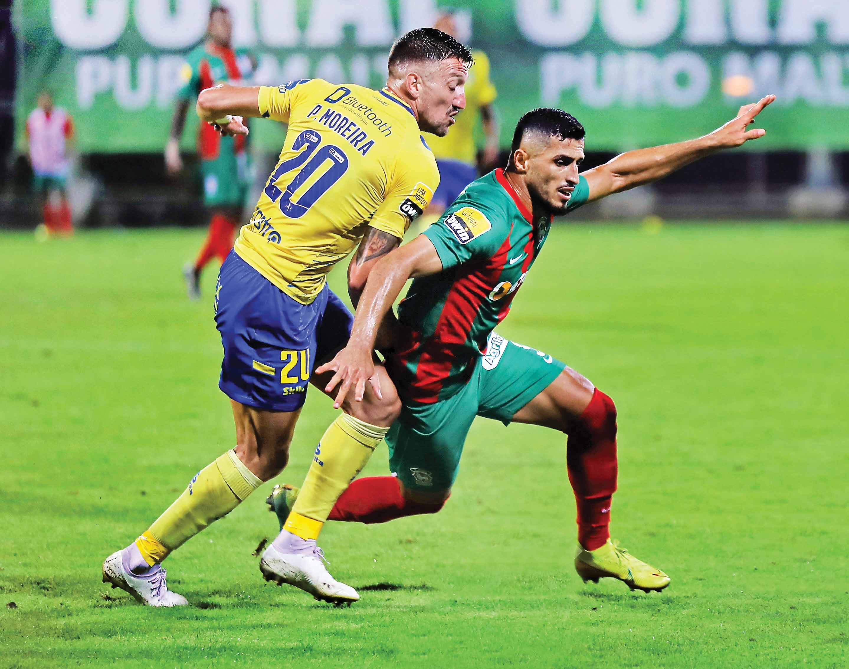 نبودنم در تیم ملی برای خودم هم سؤال است