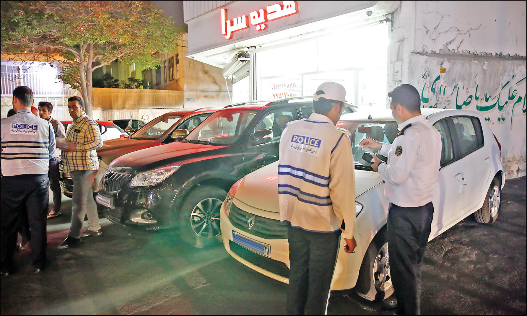 سخنگوی ناجا: دور دور اگر مخل سلب آرامش و امنیت عمومی، مزاحمت برای نوامیس مردم، اخلال در شد- آمد و نظم ترافیکی مردم باشد، فعل مجرمانه محسوب می‌شود