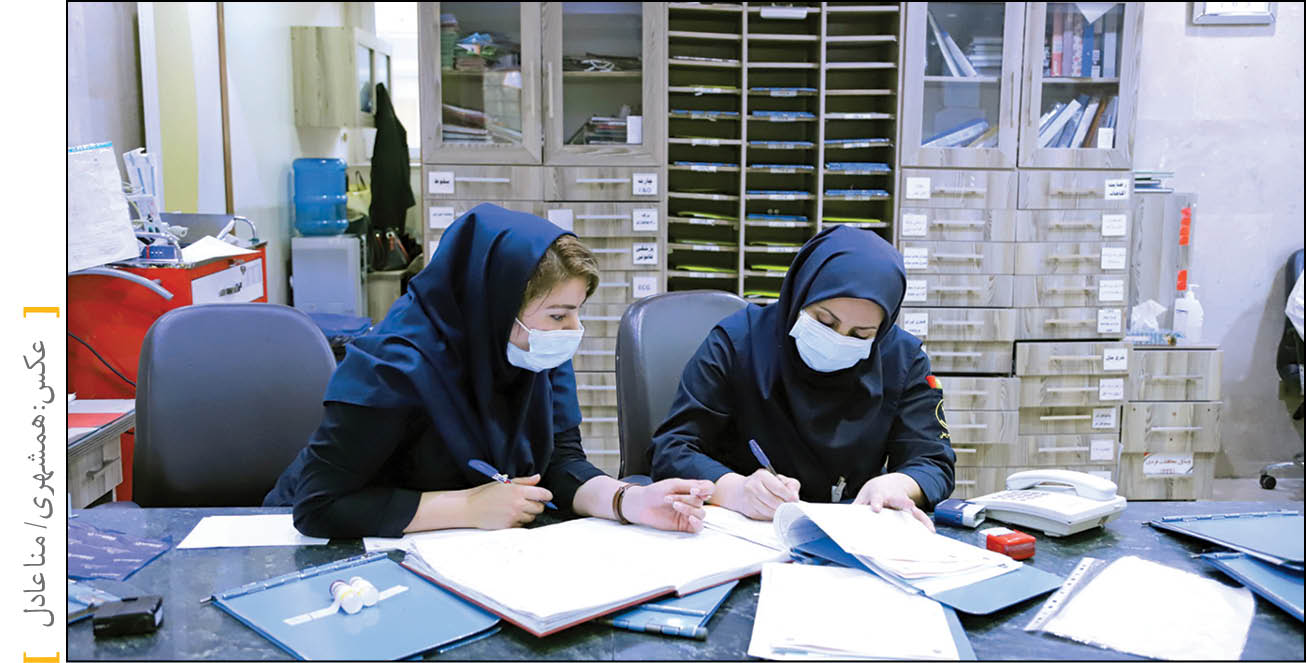 همشهری از فشارهای وارده به مراکز درمانی خصوصی و دولتی در 2 سال گذشته، گزارش می‌دهد