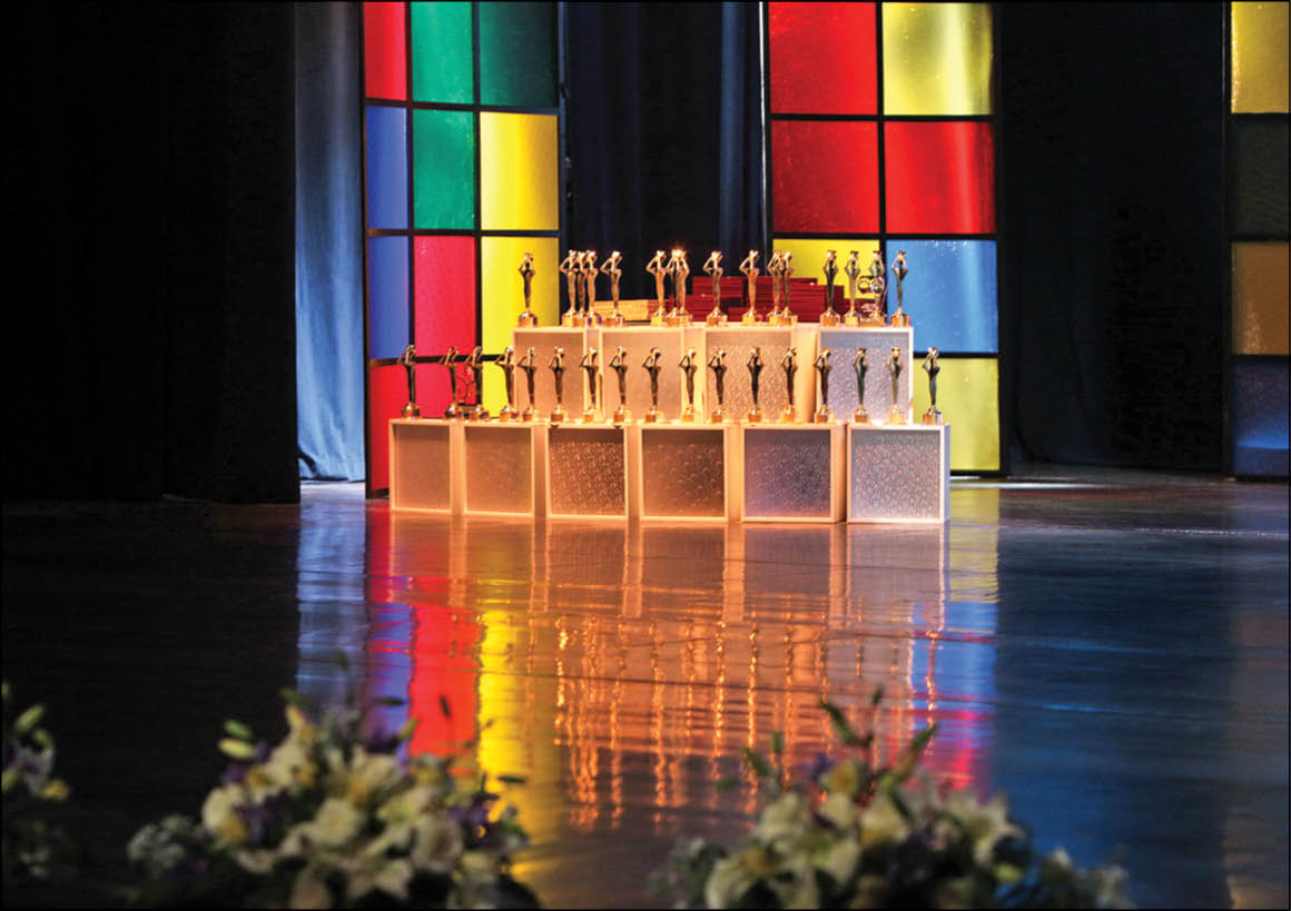 جشنواره تئاتر فجر حضوری می‌شود