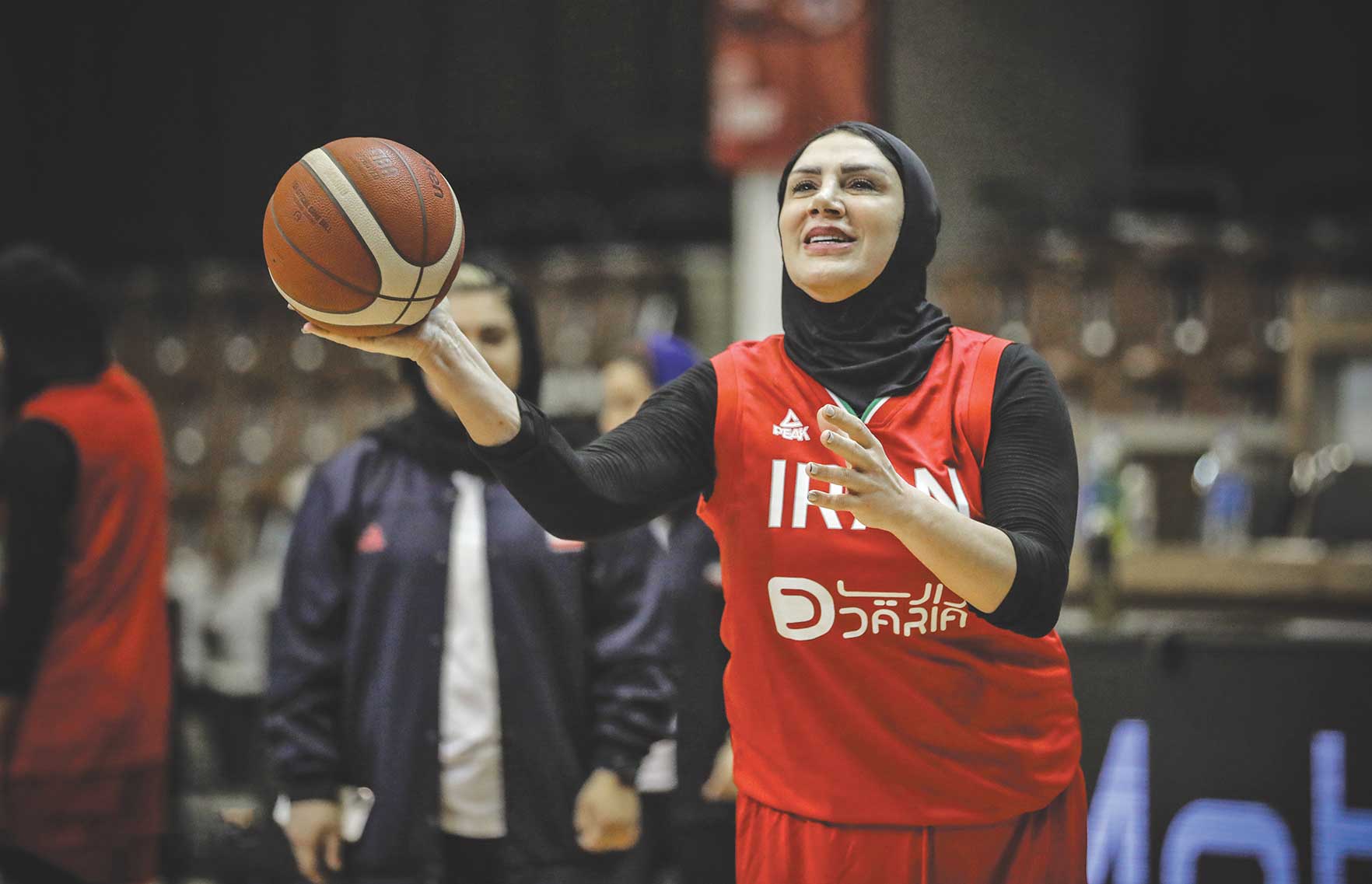 تینا عیسائیان، کاپیتان تیم ملی بسکتبال زنان از نخستین اعزام به مسابقات بین‌المللی می‌گوید