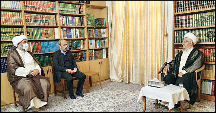 سفر به قم و دیدار با مراجع عظام