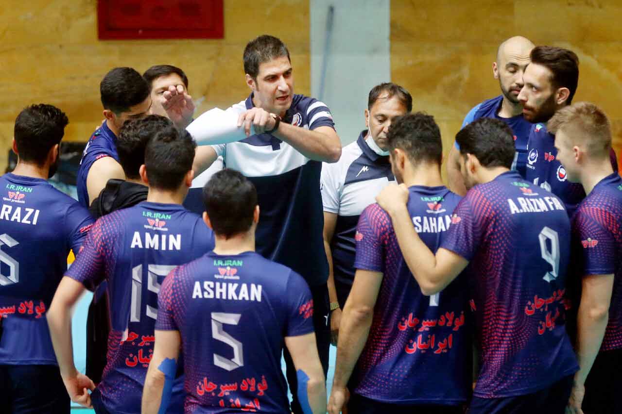 از روز اول گفتم شرکت نکنیم