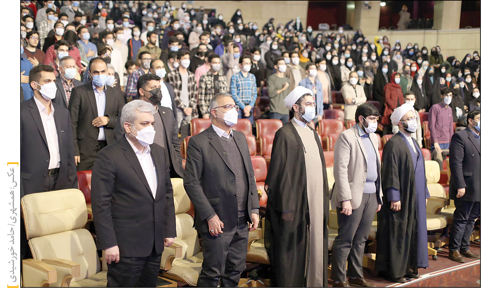 زاکانی در آیین بزرگداشت روز دانشجو و تقدیر از رتبه‌های برتر کنکور اعلام کرد: