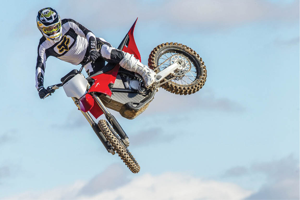 شمارش معکوس برای رکوردشکنی موتورکراس برقی