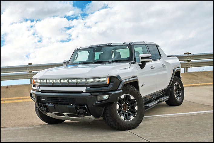 تحویل هامر برقی آغاز شد