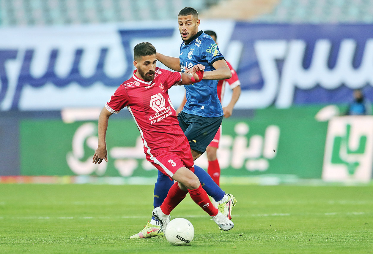 قهرمان نشدن استقلال در حذفی هم تقصیر وزیر بود؟