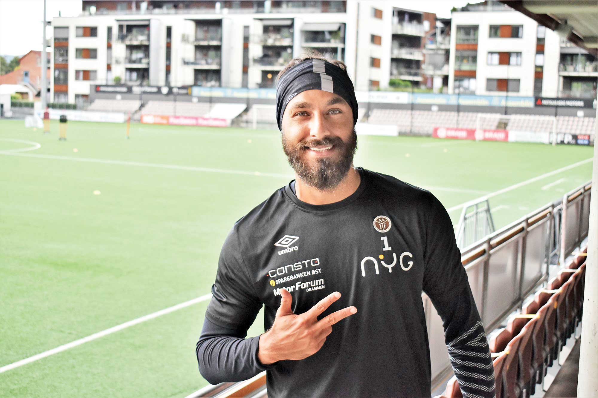 می‌خواهم تا 45سالگی بازی کنم