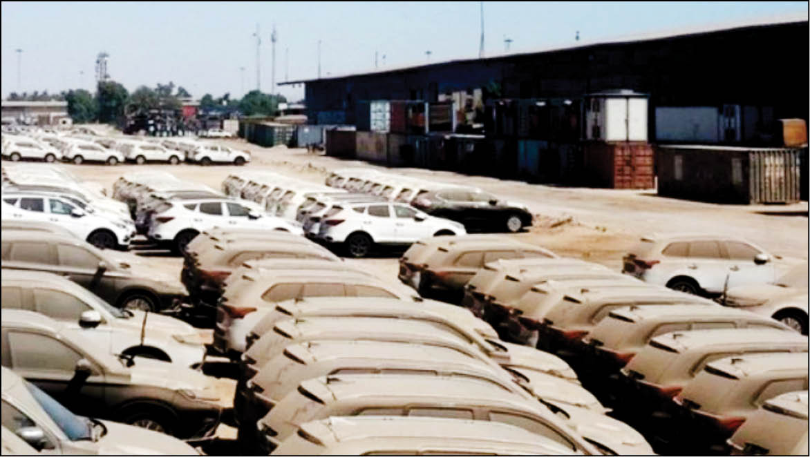 تعیین تکلیف خودروهای لوکس متروکه در انتظار تصمیم دولت