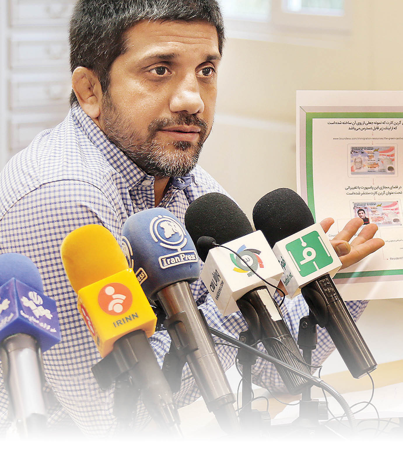 حتی به یک نفر ویزا ندهند به آمریکا نمی‌رویم