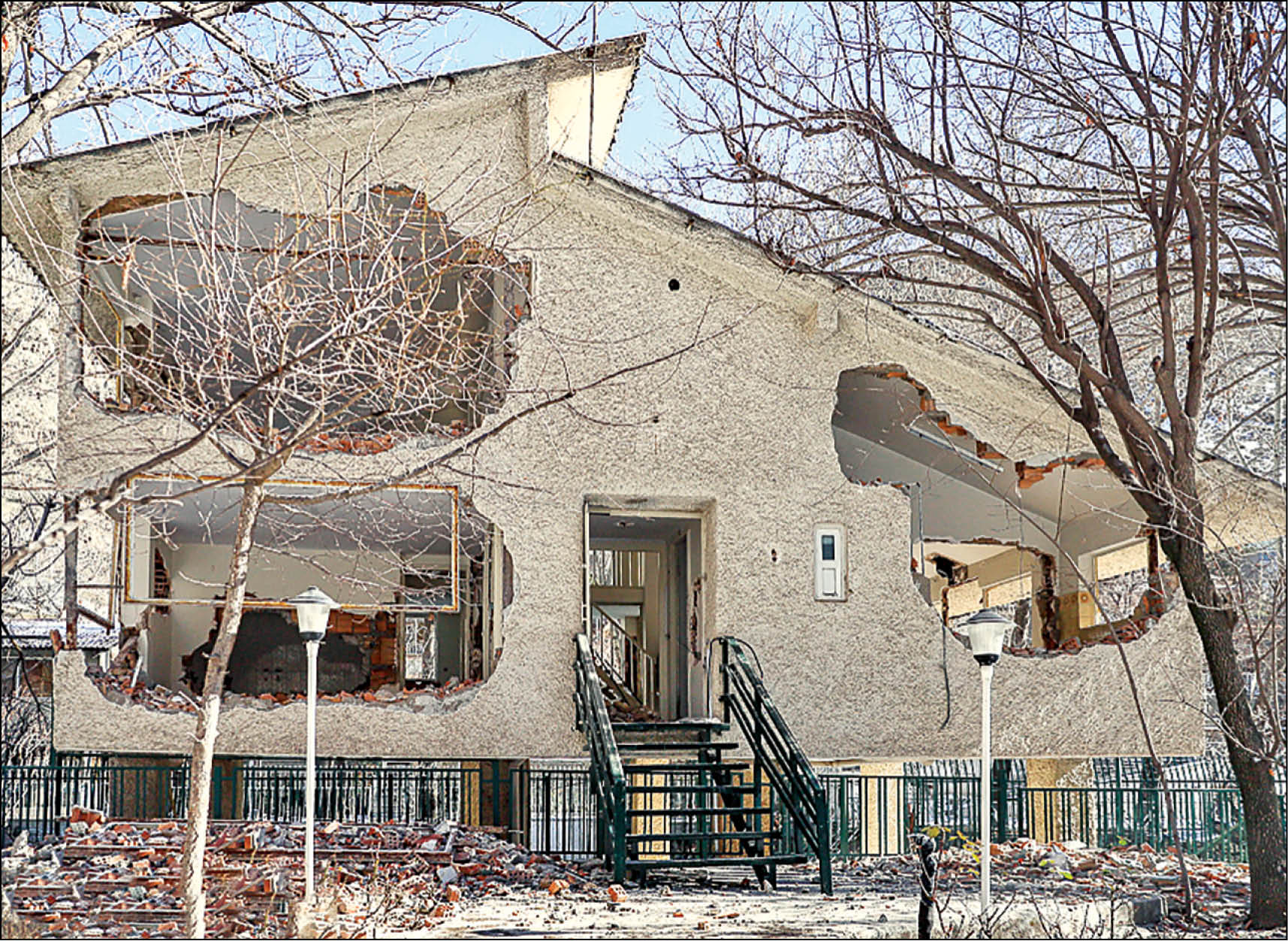 قوه‌قضاییه از خودش شروع کرد