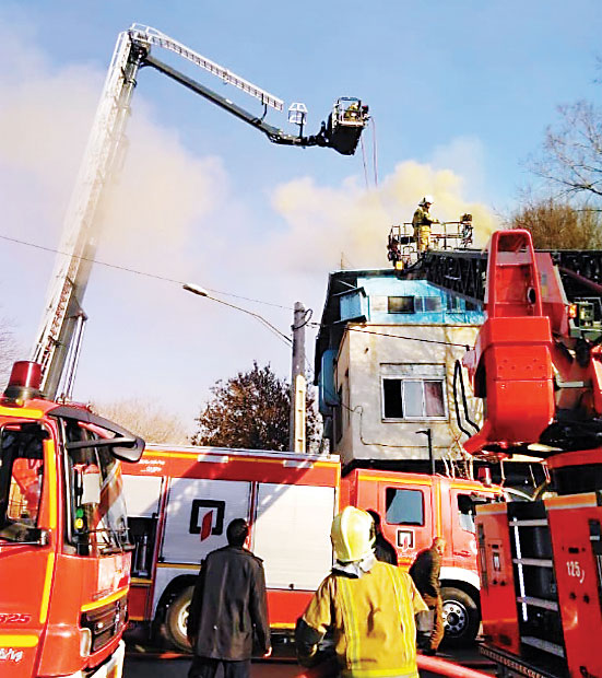 مرگ مسافر در حریق مسافرخانه