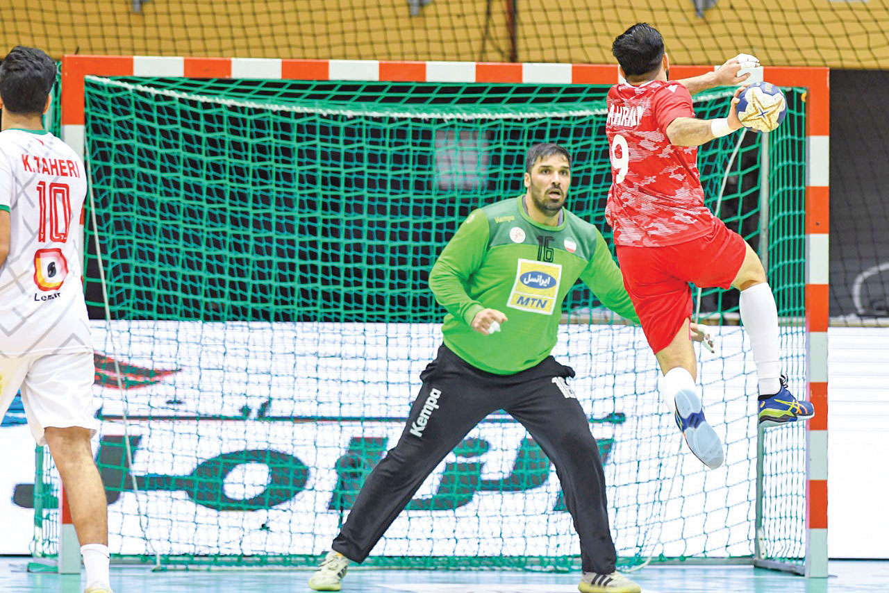 باخت هندبال در بدترین موقع