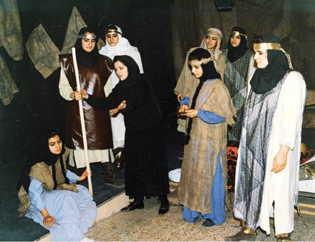 مرگ یزگرد، گلاب آدینه