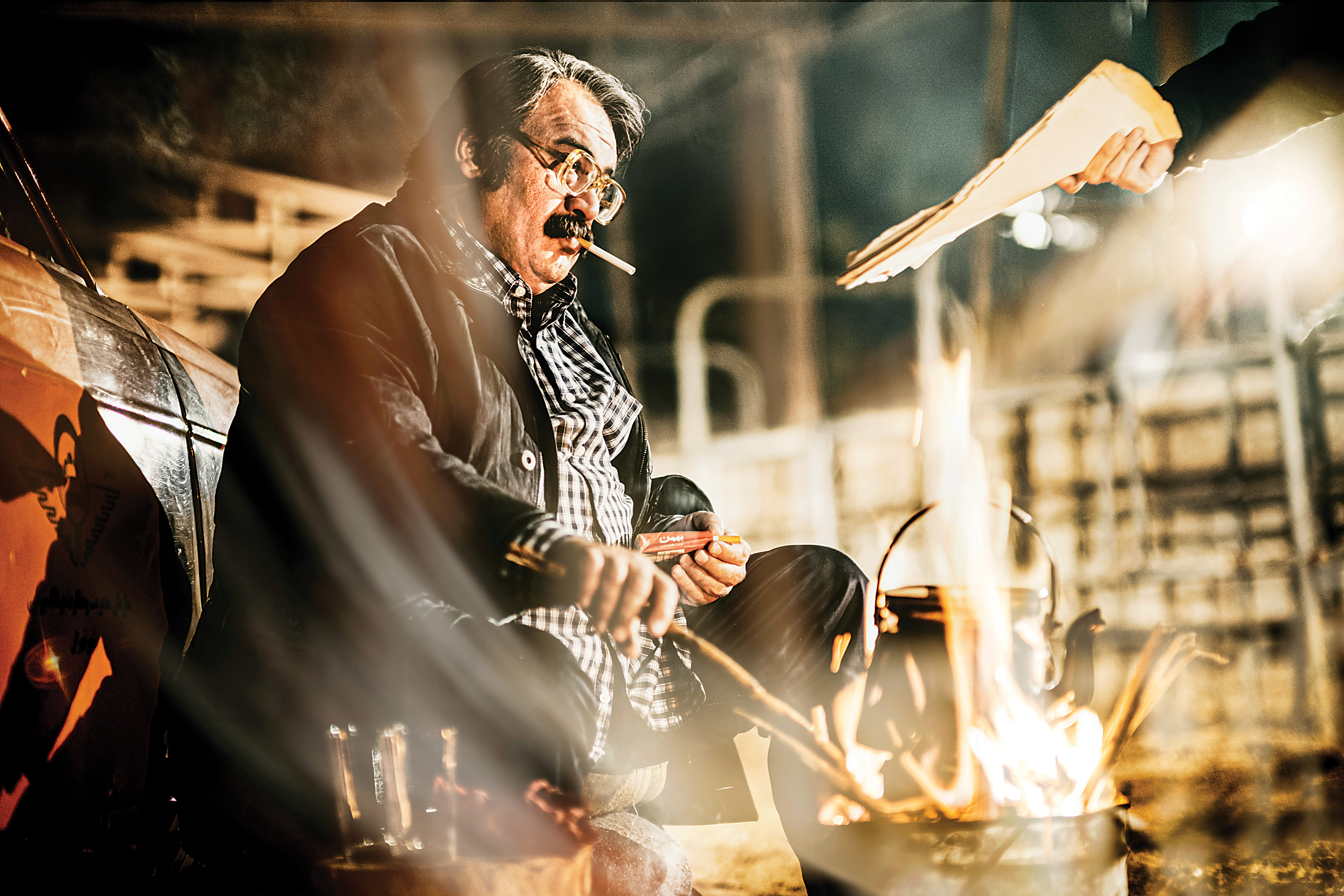 پول‌هایتان را آتش نزنید لطفاً!