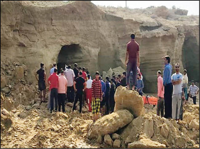 ریزش صخره جان ناخدا را گرفت
