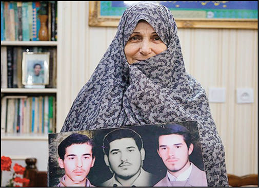 لباس عیدشان را خودم می‌دوختم