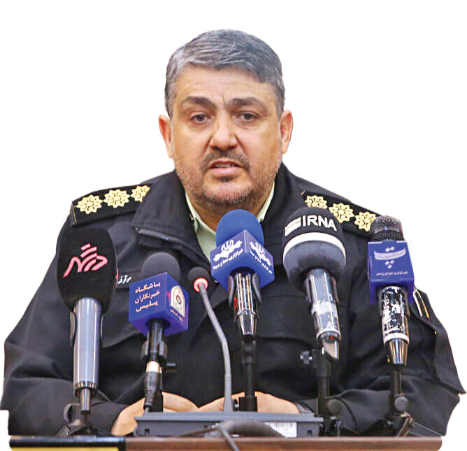 ۷مأمور پلیس در چهارشنبه‌سوری مصدوم شدند