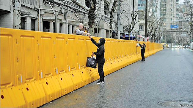 ضربه اومیکرون به اقتصاد چین