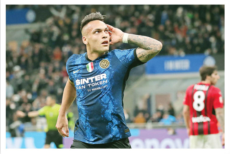 گزارش بازی/میلان آبی شد