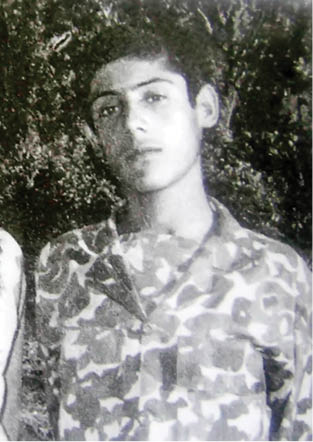 راه اینجاست؛ خاطرات دوران اسارت