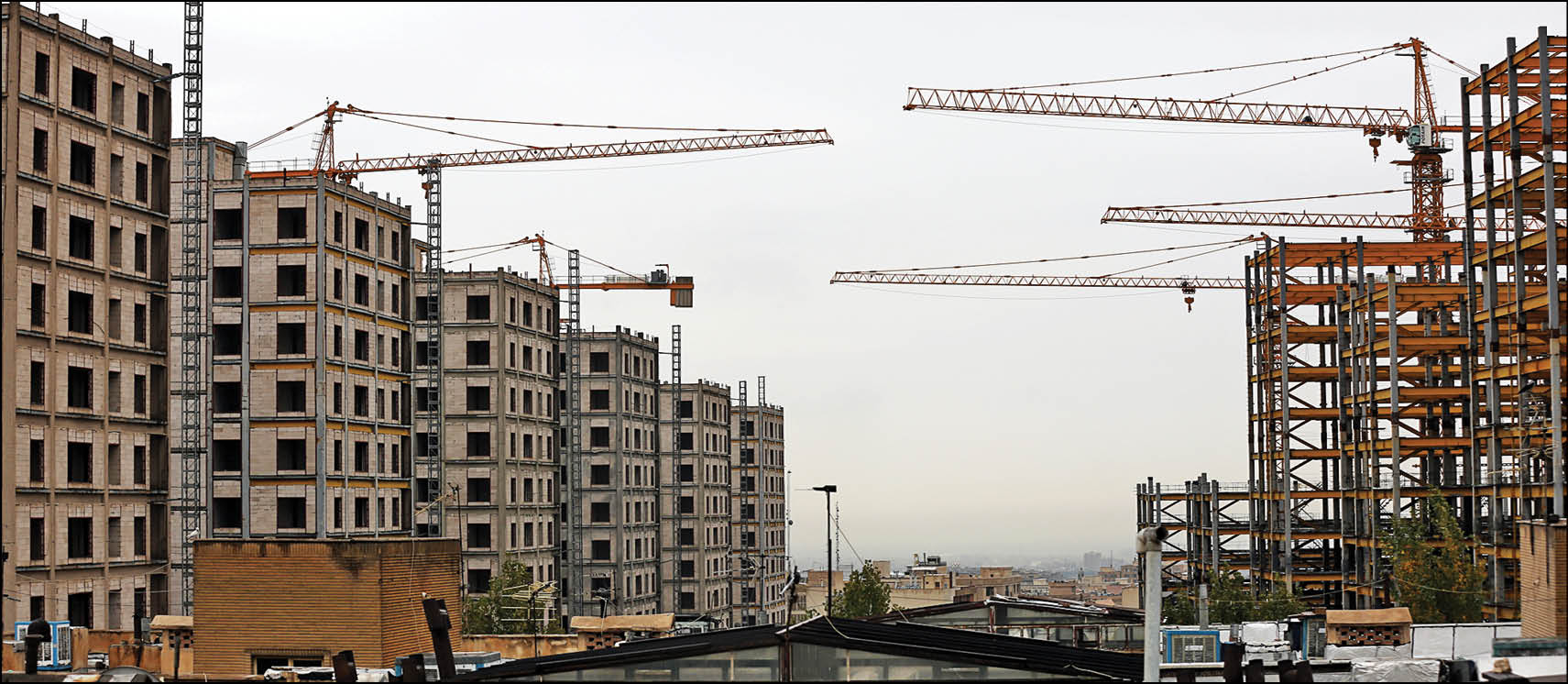 شهرداری تهران چه برنامه‌هایی برای تأمین مسکن، نوسازی بافت فرسوده و روشن‌شدن موتور شهرسازی بدون تراکم‌فروشی دارد؟